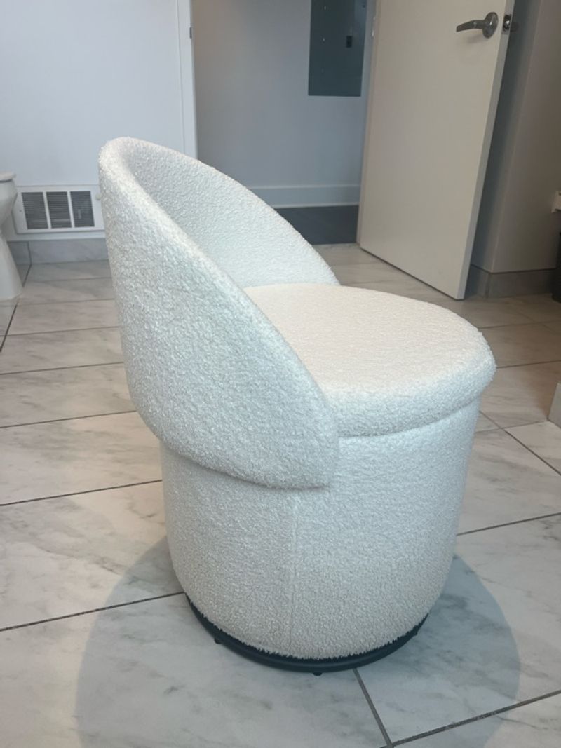 Marketplace listing image