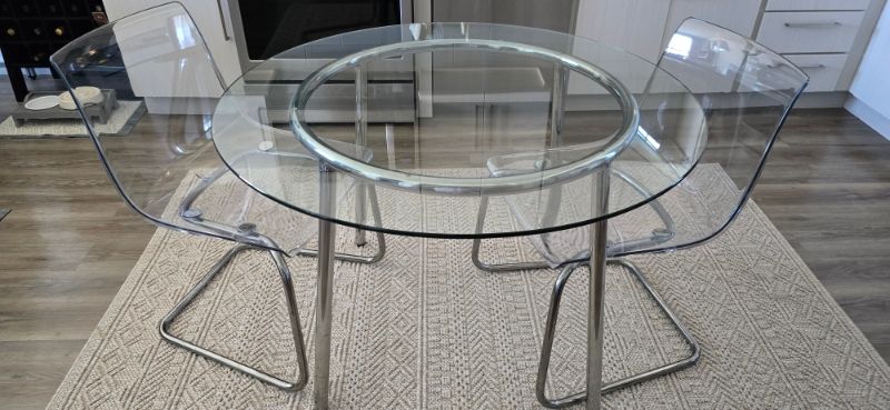 Marketplace listing image